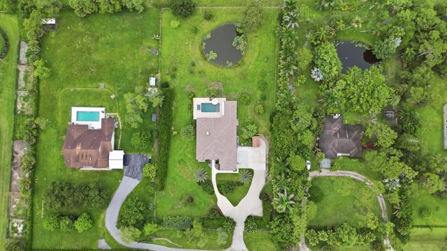 13063 Raymond Drive, Loxahatchee, FL 33470