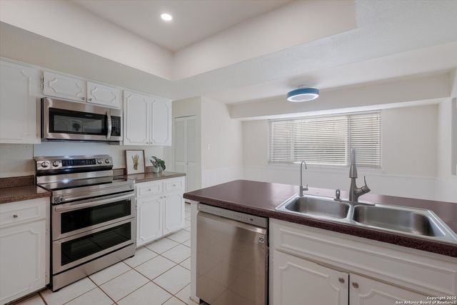 13526 Carlton Oaks, San Antonio, TX 78232