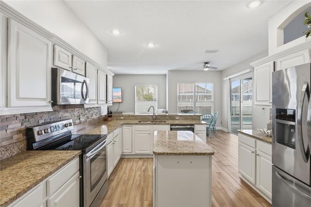 340 BALLYSHANNON DRIVE, Davenport, FL 33897