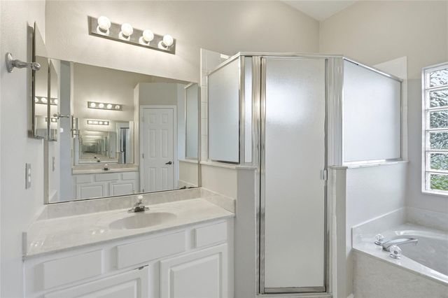 340 BALLYSHANNON DRIVE, Davenport, FL 33897