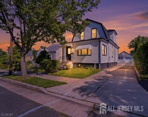 265 Grove Street, Woodbridge Proper, NJ 07095