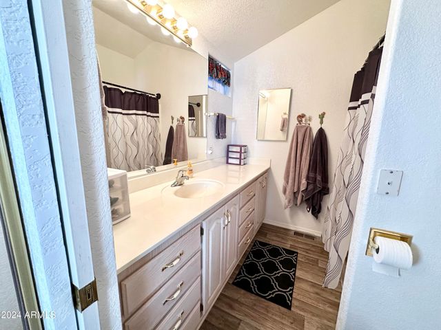 755 S DIAMOND Drive, Apache Junction, AZ 85119