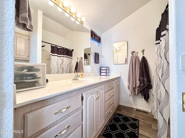 755 S DIAMOND Drive, Apache Junction, AZ 85119