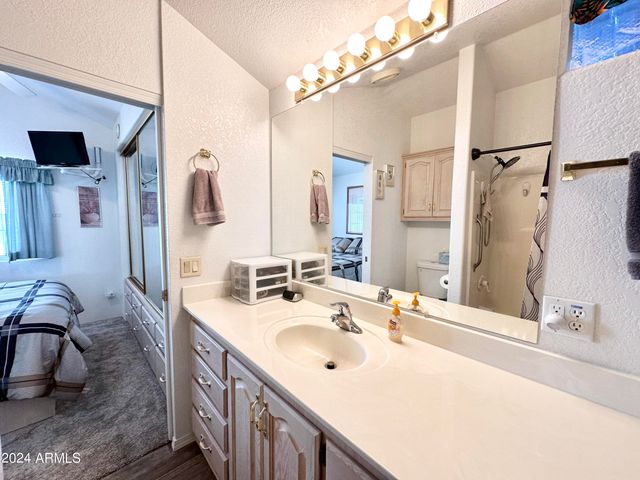 755 S DIAMOND Drive, Apache Junction, AZ 85119