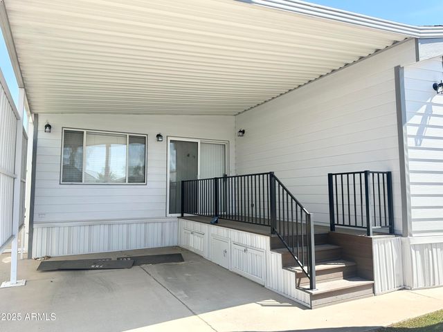 755 S DIAMOND Drive, Apache Junction, AZ 85119