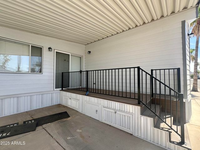 755 S DIAMOND Drive, Apache Junction, AZ 85119