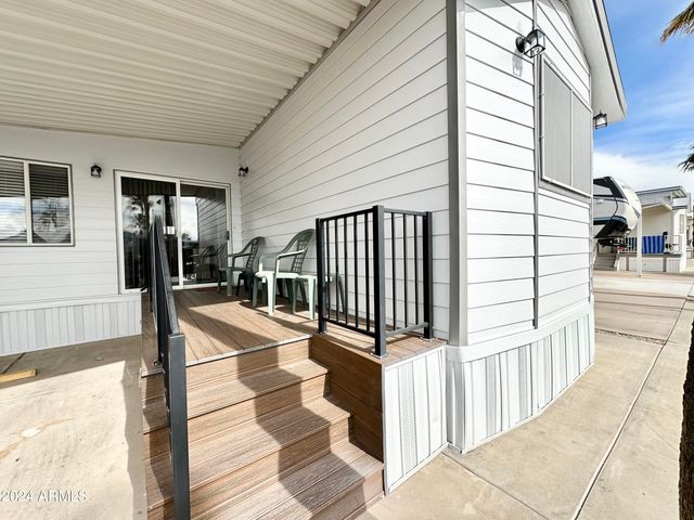 755 S DIAMOND Drive, Apache Junction, AZ 85119