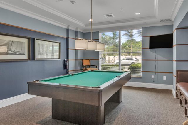 700 E Boynton Beach Boulevard 407, Boynton Beach, FL 33435