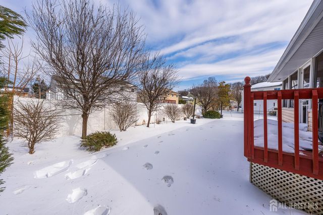 46 Taylor Terrace, Colonia, NJ 07067