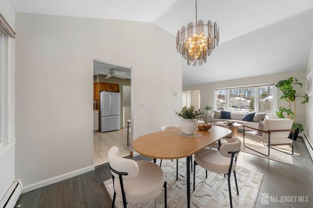 46 Taylor Terrace, Colonia, NJ 07067