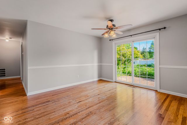 1010 Driftwood Avenue, Columbus, IN 47203