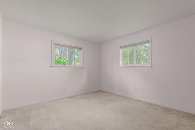 1010 Driftwood Avenue, Columbus, IN 47203
