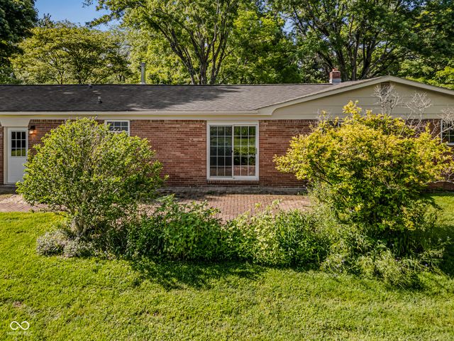 1010 Driftwood Avenue, Columbus, IN 47203