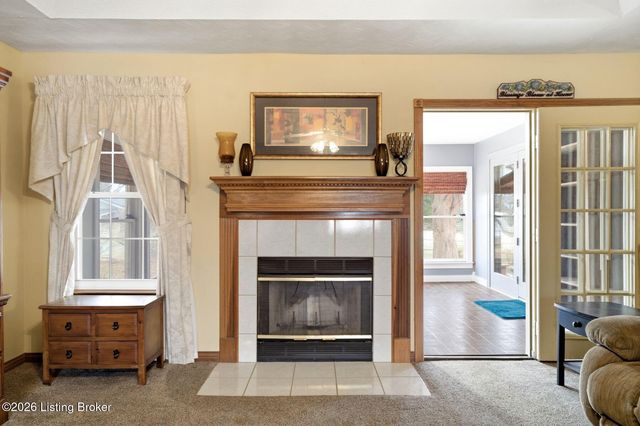 711 Highland Springs Dr, Mt Washington, KY 40047