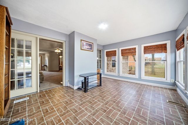 711 Highland Springs Dr, Mt Washington, KY 40047