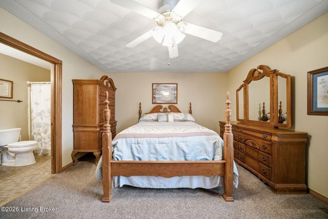 711 Highland Springs Dr, Mt Washington, KY 40047