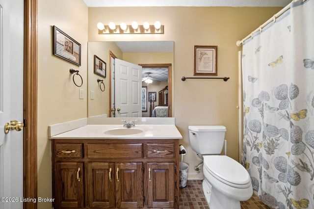 711 Highland Springs Dr, Mt Washington, KY 40047