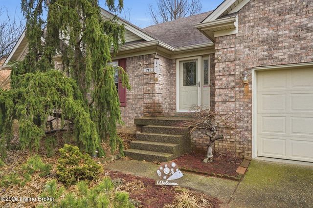 711 Highland Springs Dr, Mt Washington, KY 40047