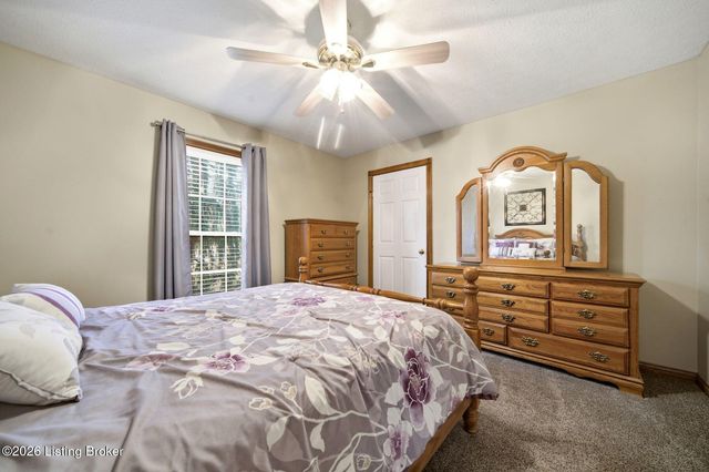 711 Highland Springs Dr, Mt Washington, KY 40047