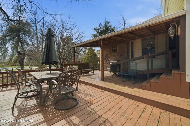 711 Highland Springs Dr, Mt Washington, KY 40047