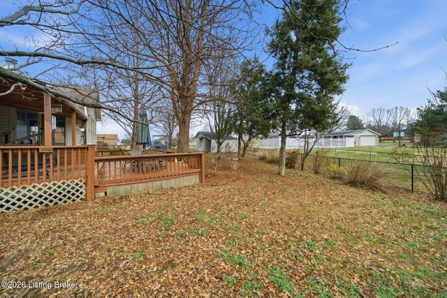 711 Highland Springs Dr, Mt Washington, KY 40047