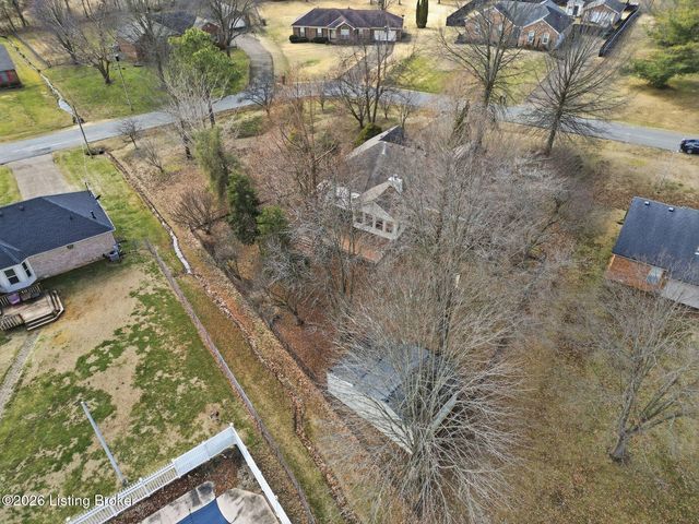 711 Highland Springs Dr, Mt Washington, KY 40047