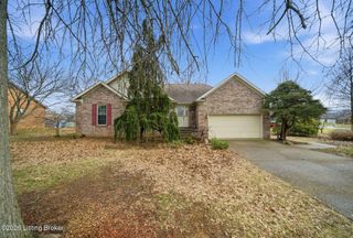 711 Highland Springs Dr, Mt Washington, KY 40047