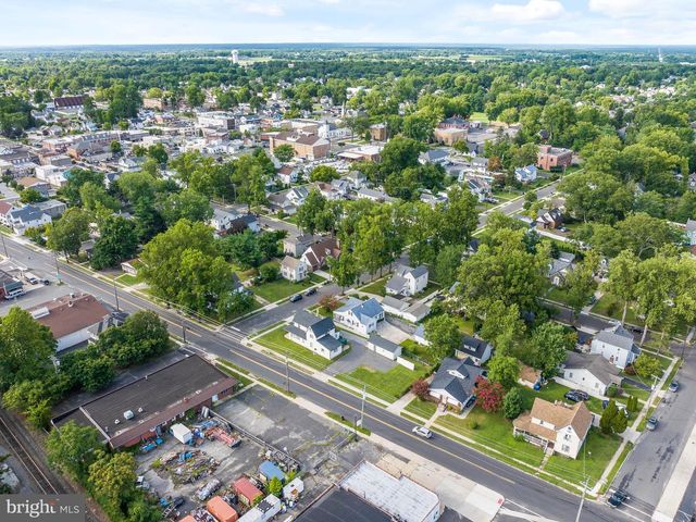 102 GRAPE ST, Hammonton, NJ 08037