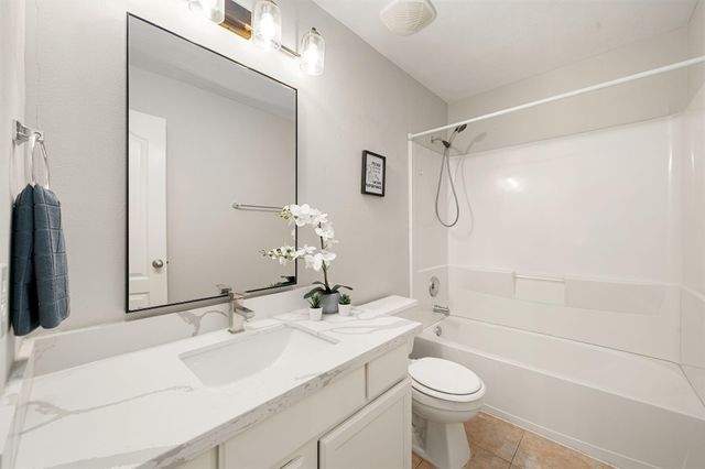 26018 S Lakefair Drive, Richmond, TX 77406