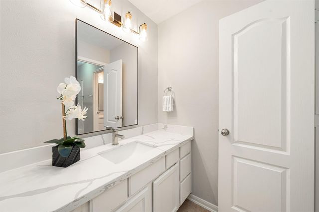 26018 S Lakefair Drive, Richmond, TX 77406