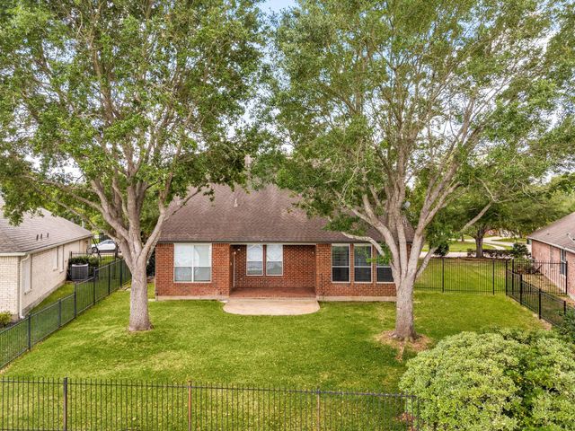 26018 S Lakefair Drive, Richmond, TX 77406
