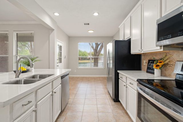 26018 S Lakefair Drive, Richmond, TX 77406