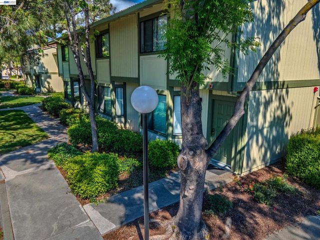 6151 Joaquin Murieta Ave D, Newark, CA 94560