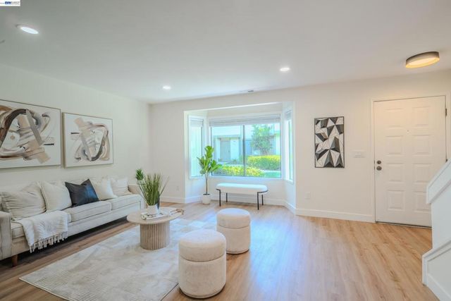 6151 Joaquin Murieta Ave D, Newark, CA 94560