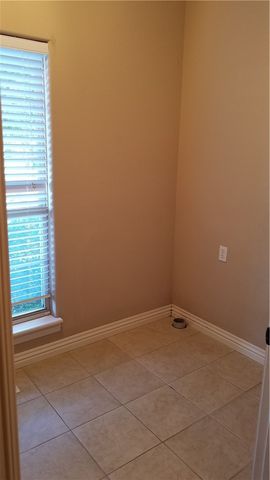 6136 W Knoll View Way, Rogers, AR 72758