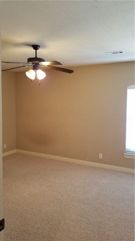 6136 W Knoll View Way, Rogers, AR 72758