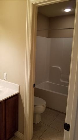 6136 W Knoll View Way, Rogers, AR 72758
