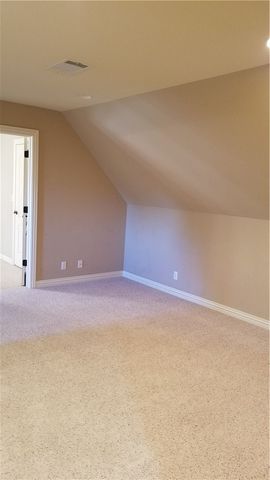 6136 W Knoll View Way, Rogers, AR 72758