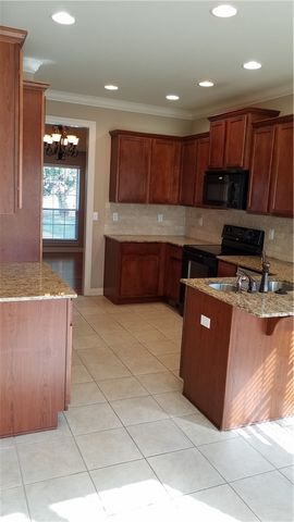 6136 W Knoll View Way, Rogers, AR 72758