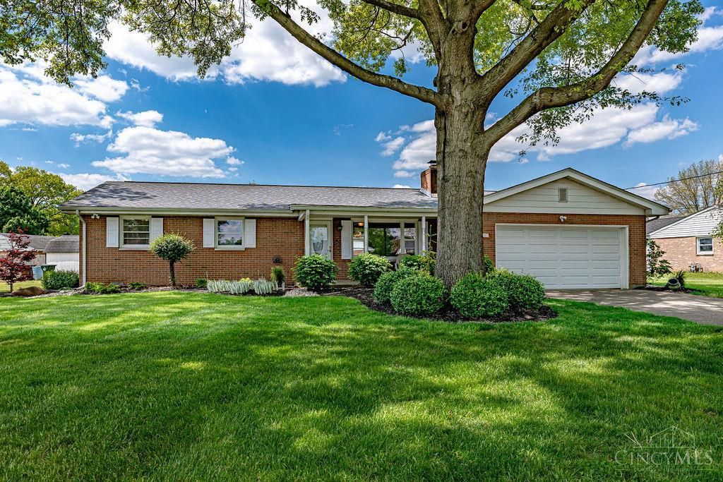 403 Redwood Drive, Trenton, OH 45067