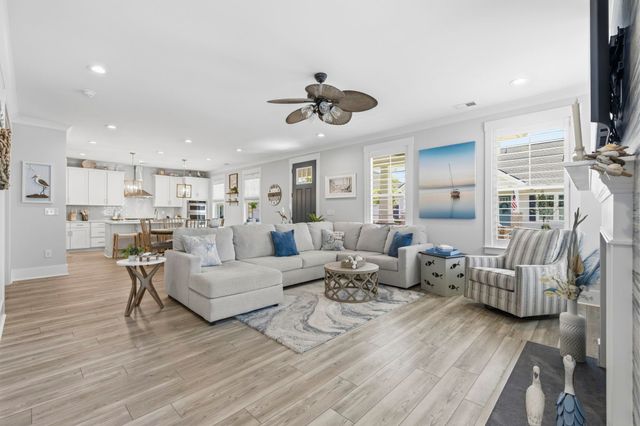 4051 McKinney Dr., Murrells Inlet, SC 29576