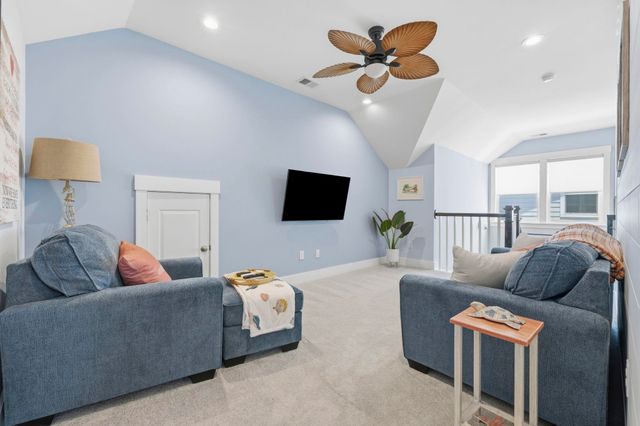 4051 McKinney Dr., Murrells Inlet, SC 29576