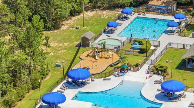 4051 McKinney Dr., Murrells Inlet, SC 29576