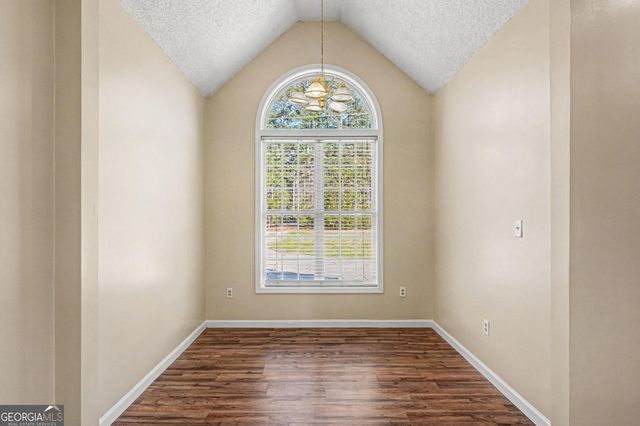 1310 Lester Mill Road, Locust Grove, GA 30248