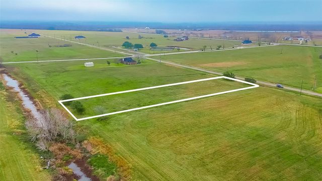 354 Brahman Trail, Angleton, TX 77515