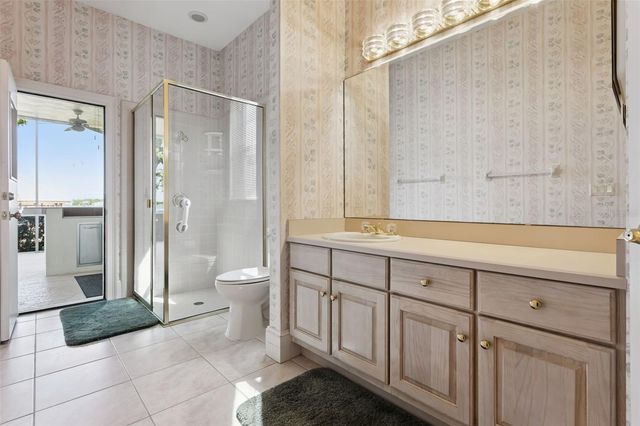 1901 EDGEWATER DRIVE, Mount Dora, FL 32757