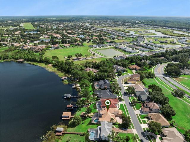 1901 EDGEWATER DRIVE, Mount Dora, FL 32757