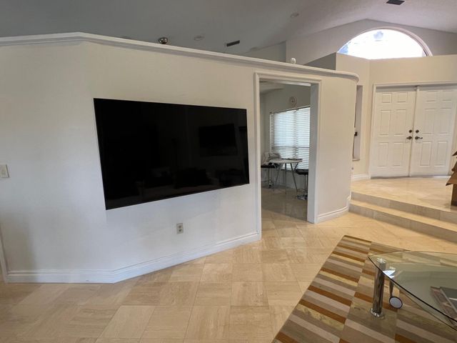 22595 Esplanada Circle W, Boca Raton, FL 33433