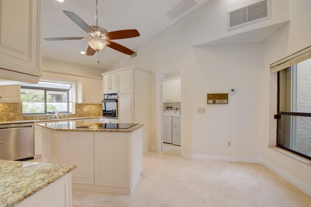 22595 Esplanada Circle W, Boca Raton, FL 33433