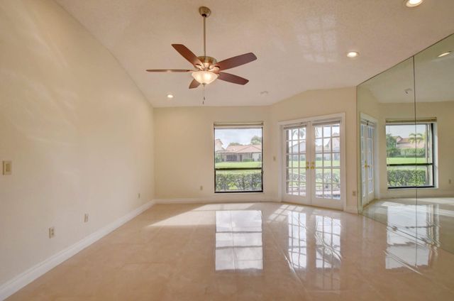 22595 Esplanada Circle W, Boca Raton, FL 33433